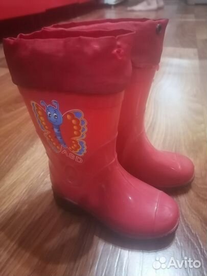 Детские резиновые сапоги размер 28