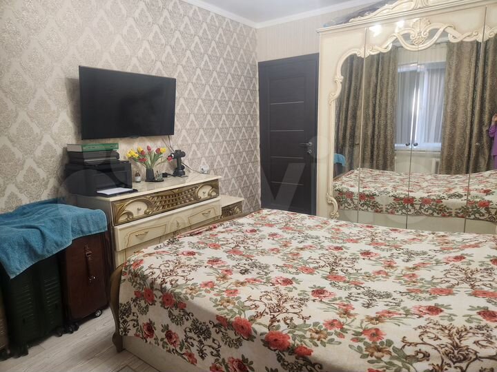 4-к. квартира, 95 м², 9/9 эт.