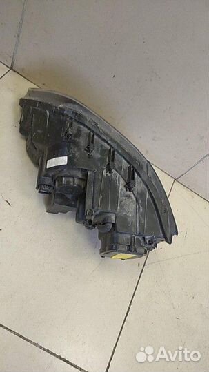 Фара правая Kia Mohave