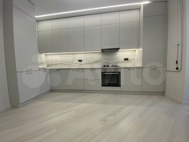 2-к. квартира, 67 м², 12/12 эт.