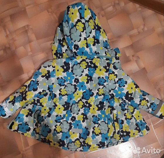 Куртка демисезонная для девочки 104 110