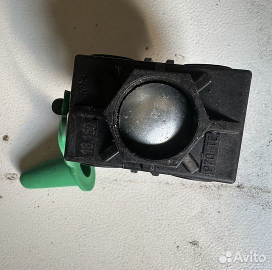 Зажим прокалывающий для сип