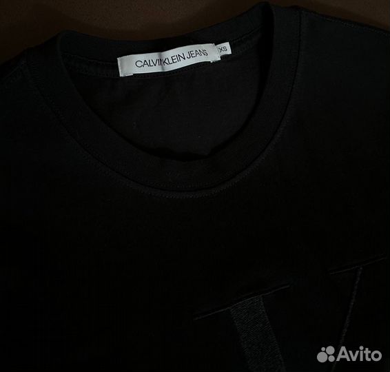 Футболка Calvin Klein, размер XS