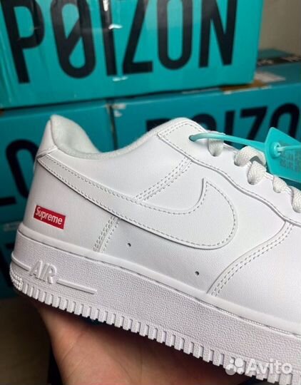 Кроссовки Nike Air Force 1 Supreme белые