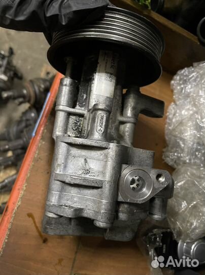Насос гур бмв Х5 е70 n57