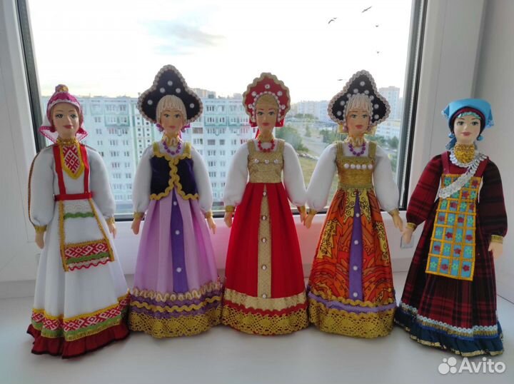 Куклы ручной работы, куклы в национальных костюмах
