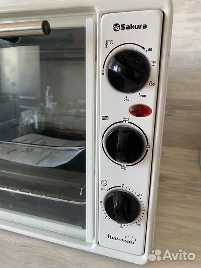 Мини-печь духовой шкаф Sakura