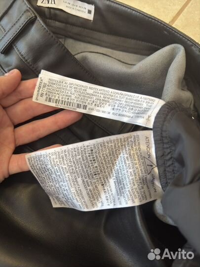 Кожаные брюки zara