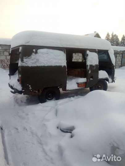 УАЗ Буханка по запчастям