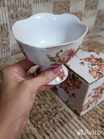 Конфетница, креманка