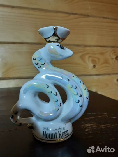 Скульптура Скоропея подсвечник