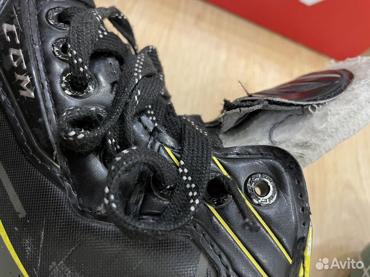 Коньки хоккейные CCM