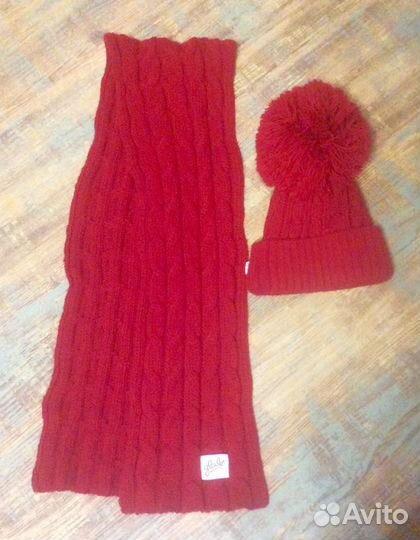 Комплект шапка и шарф женский