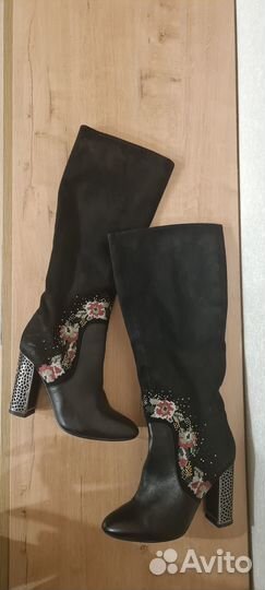 Сапоги модели разные
