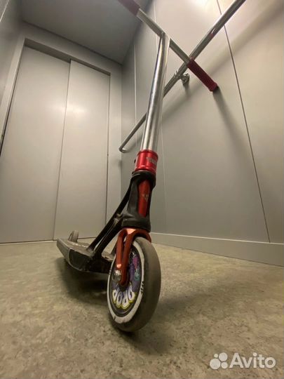 Трюковой самокат