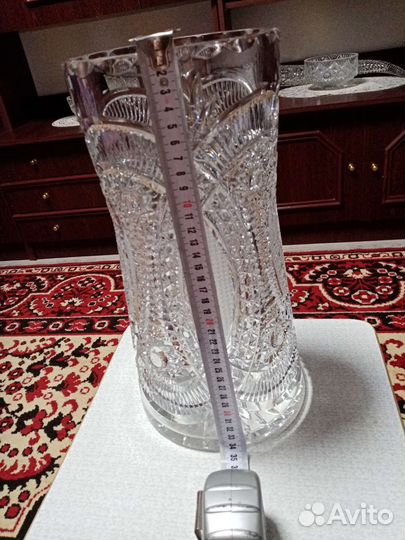 Ваза хрустальная напольная