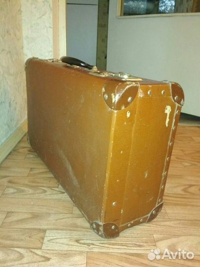 Чемодан