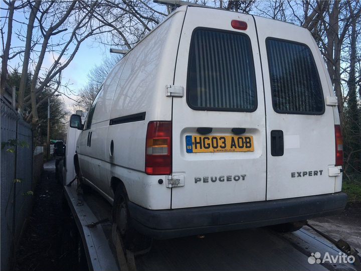 Разбор на запчасти Peugeot Expert