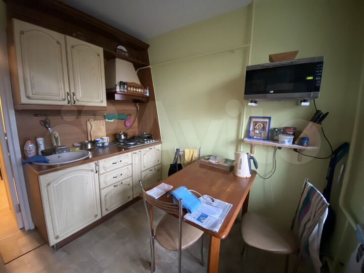 Комната 14 м² в 2-к., 3/5 эт.