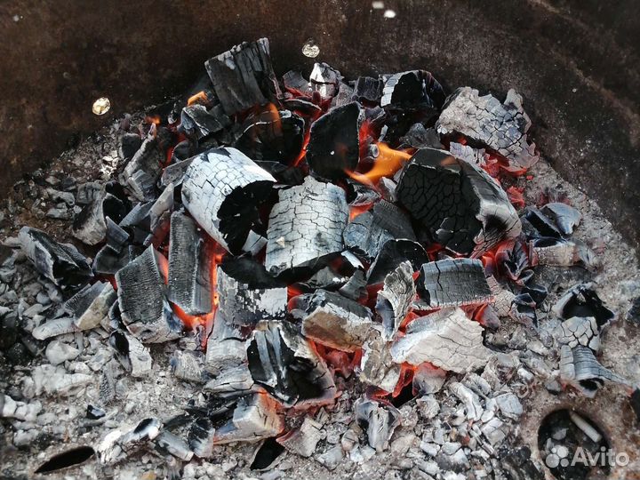 Уголь древесный в мешках