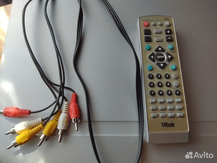 Dvd плеер Vitek VT4003SR 2шт