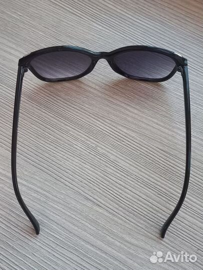 Солнцезащитные очки женские