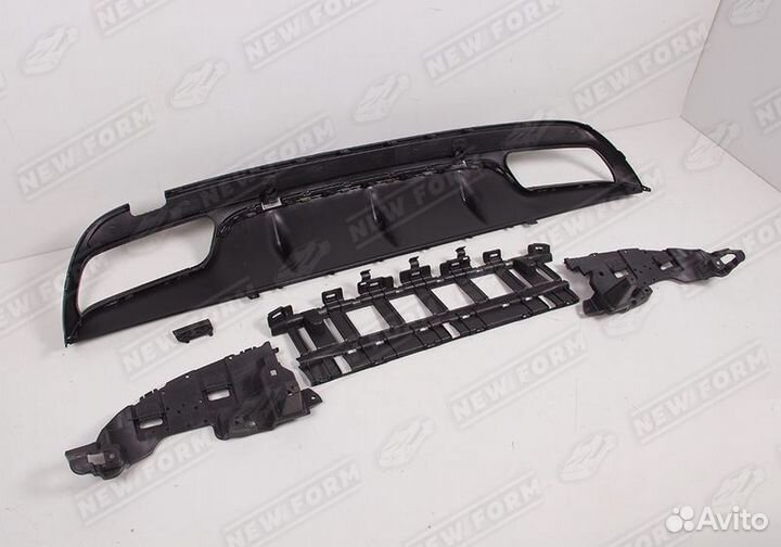 Диффузор насадки 63 AMG Mercedes C205