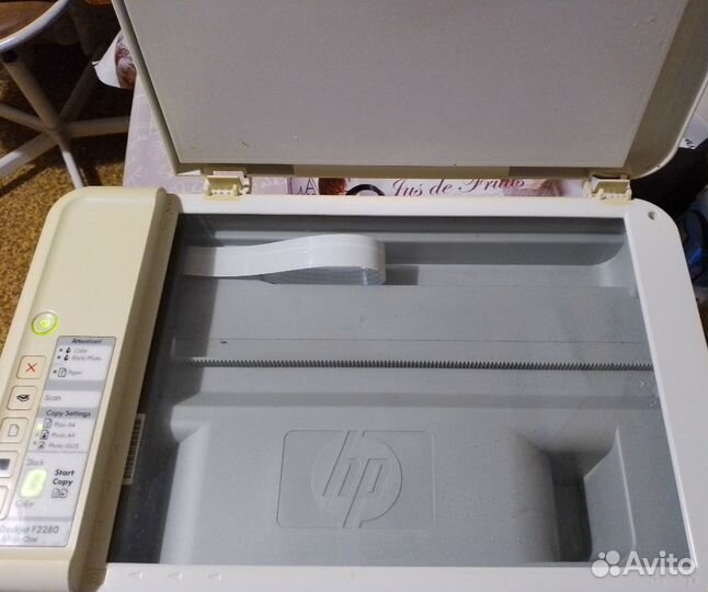 Cтруйный принтер HP Deskjet F2280 All-in-One