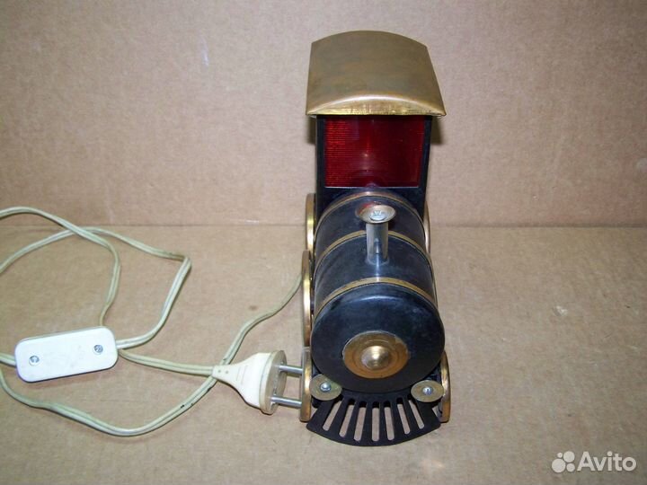 Светильник паровоз