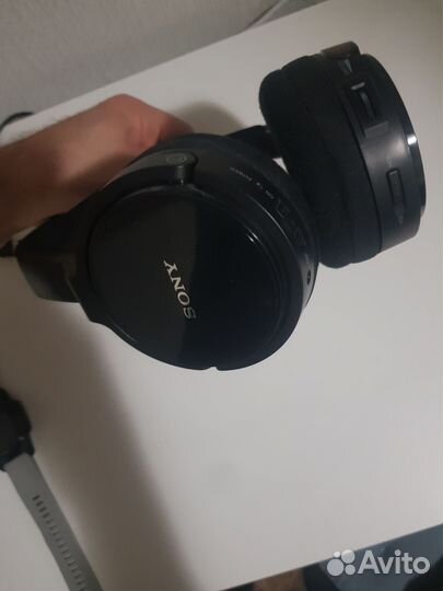 Беспроводные наушники sony