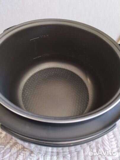 Мультиварка Smile Magic Pot 2