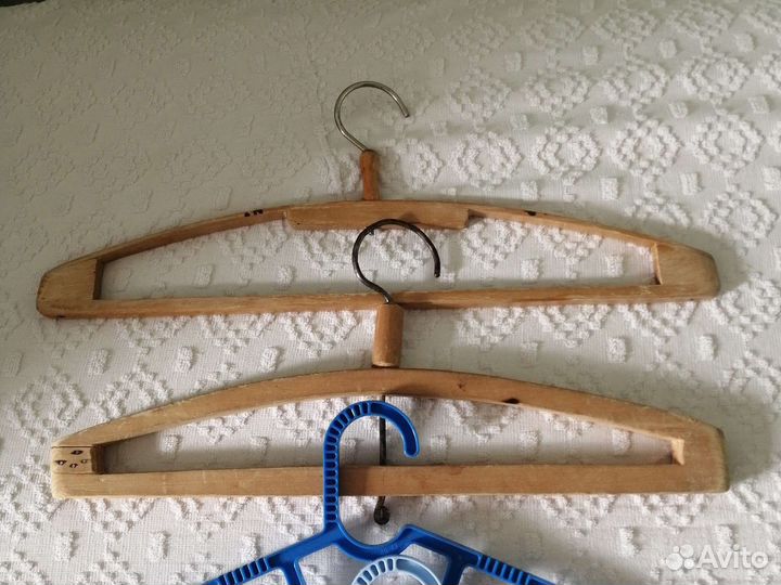 Вешалки Плечики
