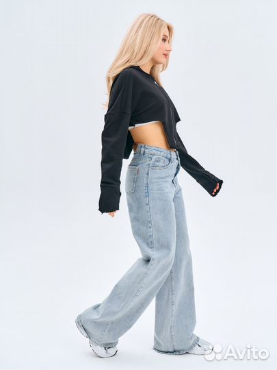 Худи женское зипка с капюшоном укороченное черное