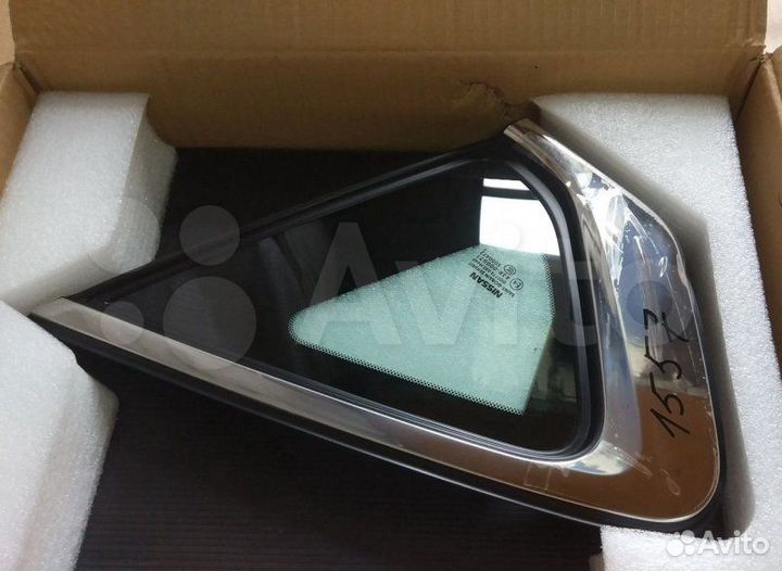 Стекло кузовное глухое правое Nissan Teana L33