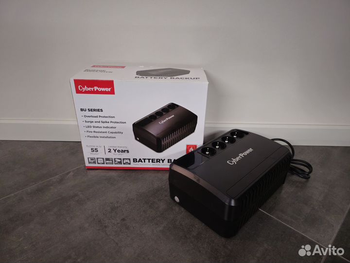 Стабилизатор напряжения CyberPower Battery Backup