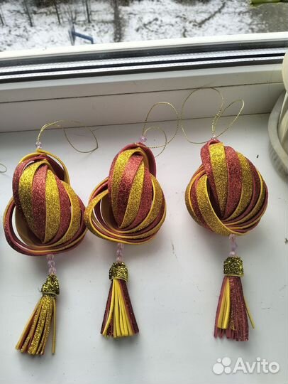 Елочные игрушки