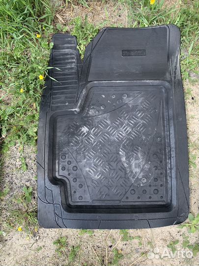 Резиновые коврики Hyundai Sonata DN8