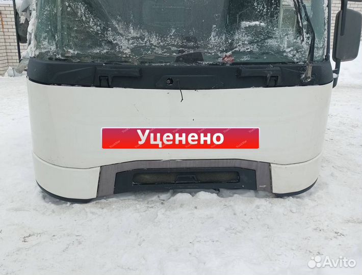 Капот 2016 год. Renault T