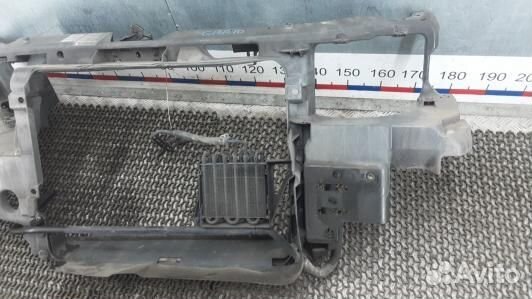 Передняя панель крепления облицовки (телевизор) se