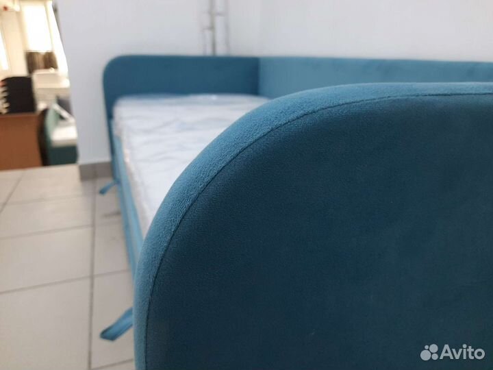 Детская кровать с ящиками