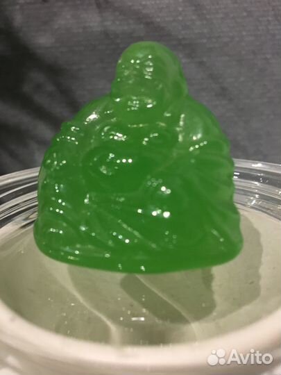 Фигурка будды