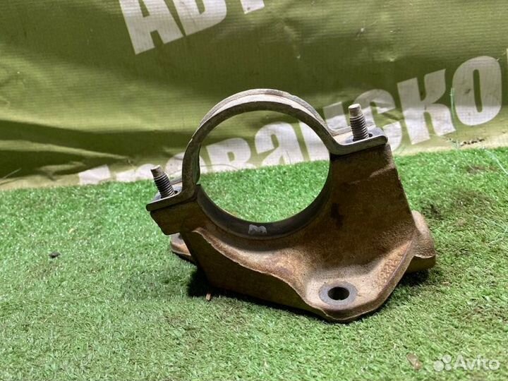 Кронштейн подвесного подшипника Ford Mondeo CA2