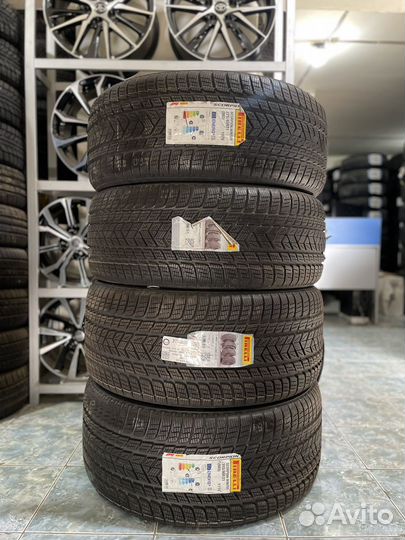 Pirelli Scorpion Winter 245/45 R21 и 315/40 R21 107V