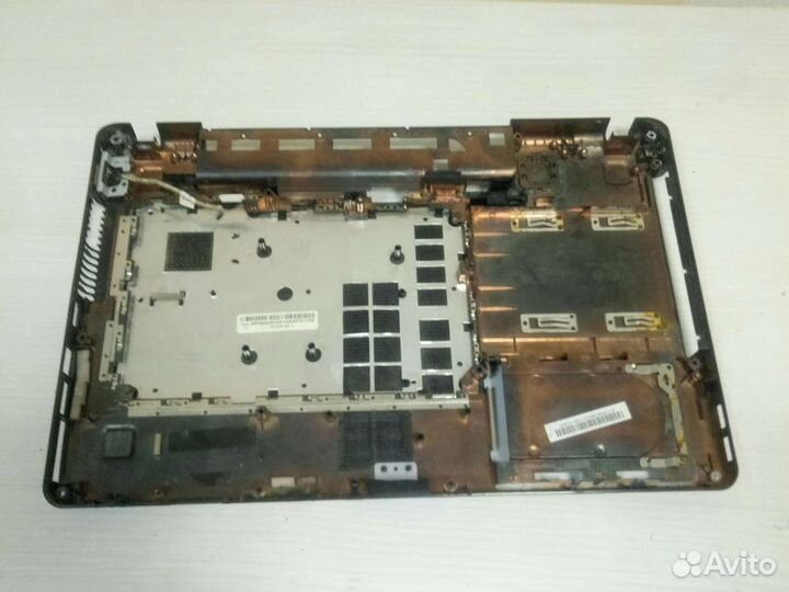 Поддон для ноутбука Lenovo IdeaPadY550