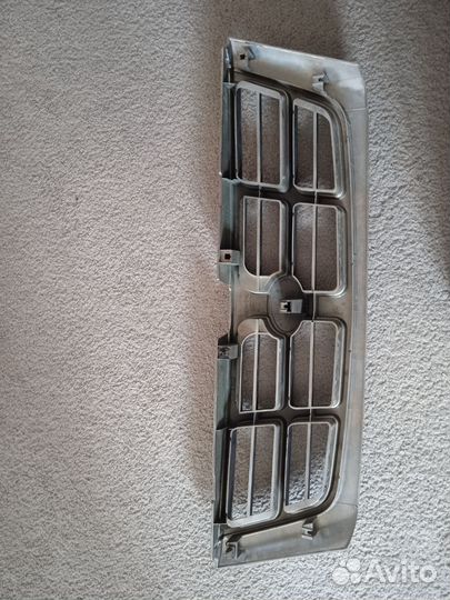 Решётка Субари Форестер