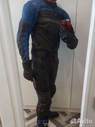 Мотокуртка кожаная мужская 50