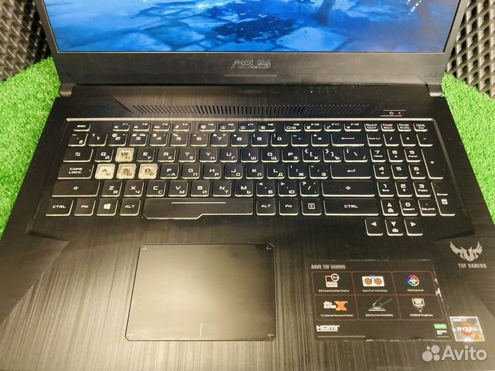Ноутбук Asus 17.3