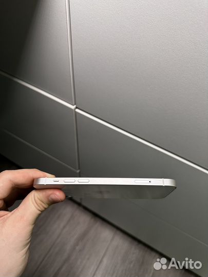 iPhone 12, 256 ГБ