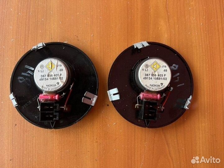 Динамик Vw Caravelle Т4 ACU 1995