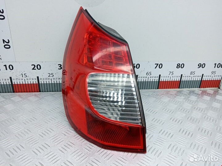 Фонарь для Renault Scenic 2